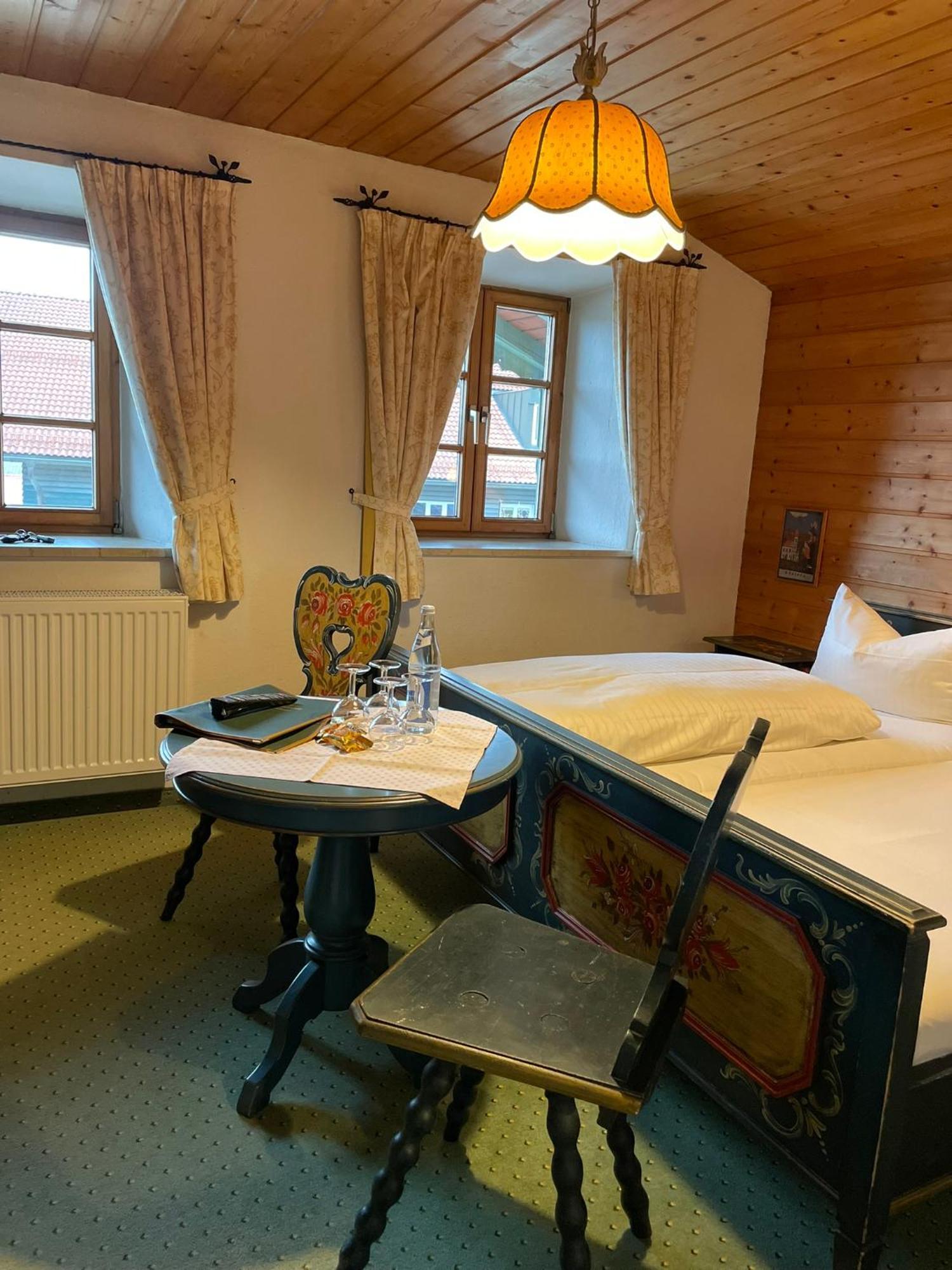 Gasthof Falkenstein - Metzgerei Schwaiger - Flintsbach am Inn Extérieur photo