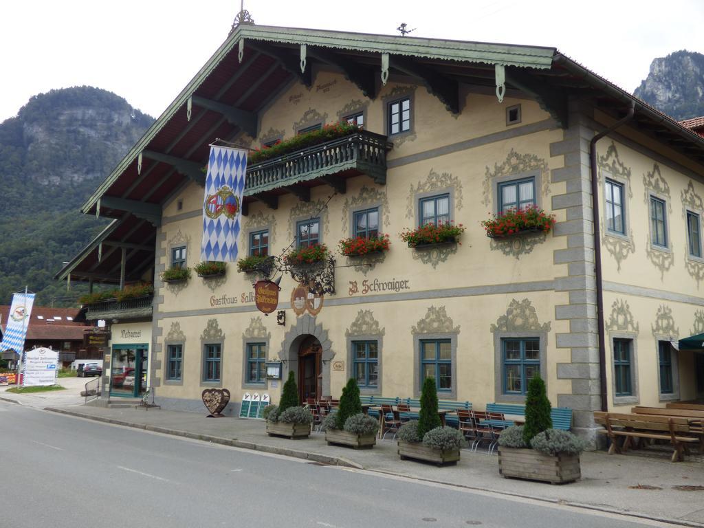 Gasthof Falkenstein - Metzgerei Schwaiger - Flintsbach am Inn Extérieur photo