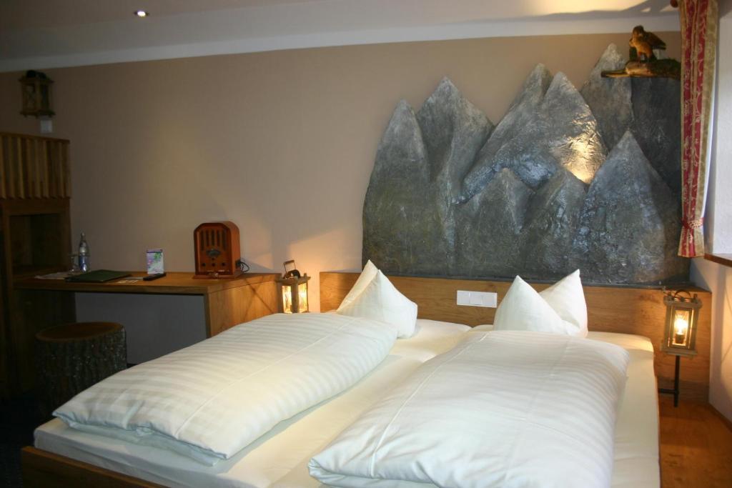 Gasthof Falkenstein - Metzgerei Schwaiger - Flintsbach am Inn Chambre photo